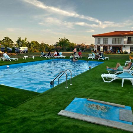 Pensiunea Paradiso Sarinasuf Kültér fotó