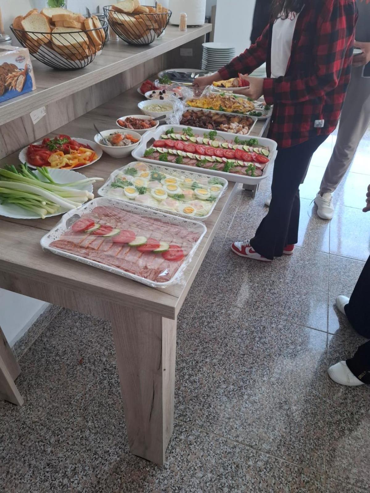 Pensiunea Paradiso Sarinasuf Kültér fotó